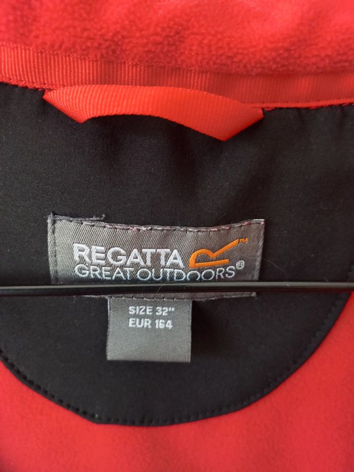 Veste softshell noir et rouge - photo numéro 4