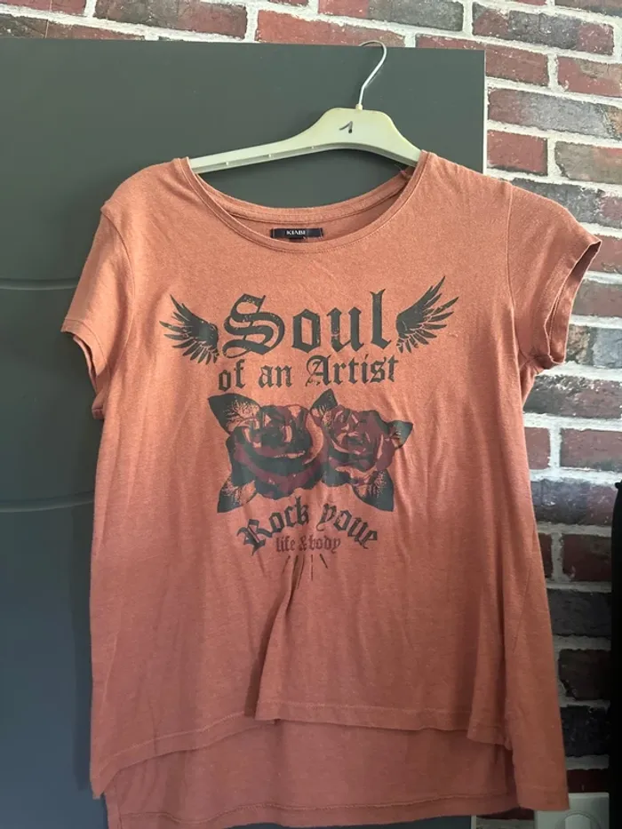 T-shirt