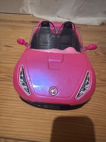 Voiture barbies