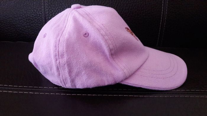 Casquette , violet clair, motif papillon , tour de tête 52cm - photo numéro 4