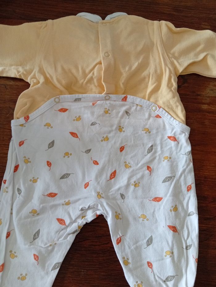 Pyjama taille 6 mois - photo numéro 6