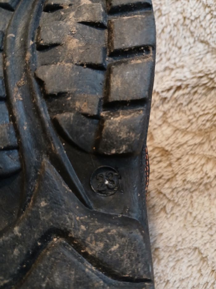 Bottes de neige taille 23 - photo numéro 6