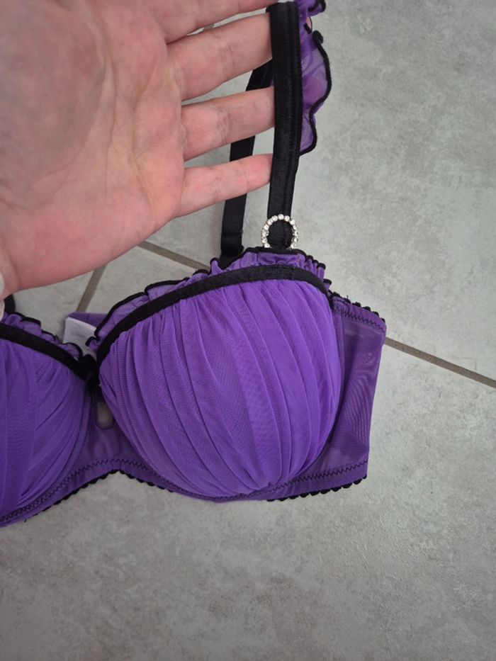 Soutien gorge violet coque ampliforme bretelles amovibles - photo numéro 2
