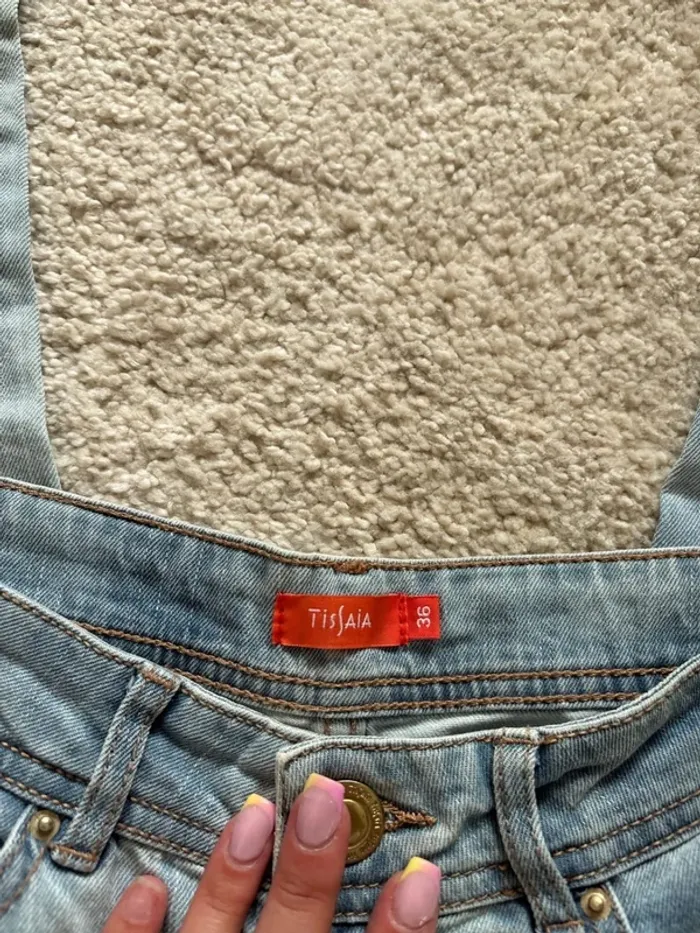 Jean bleu effet délavé - photo numéro 4