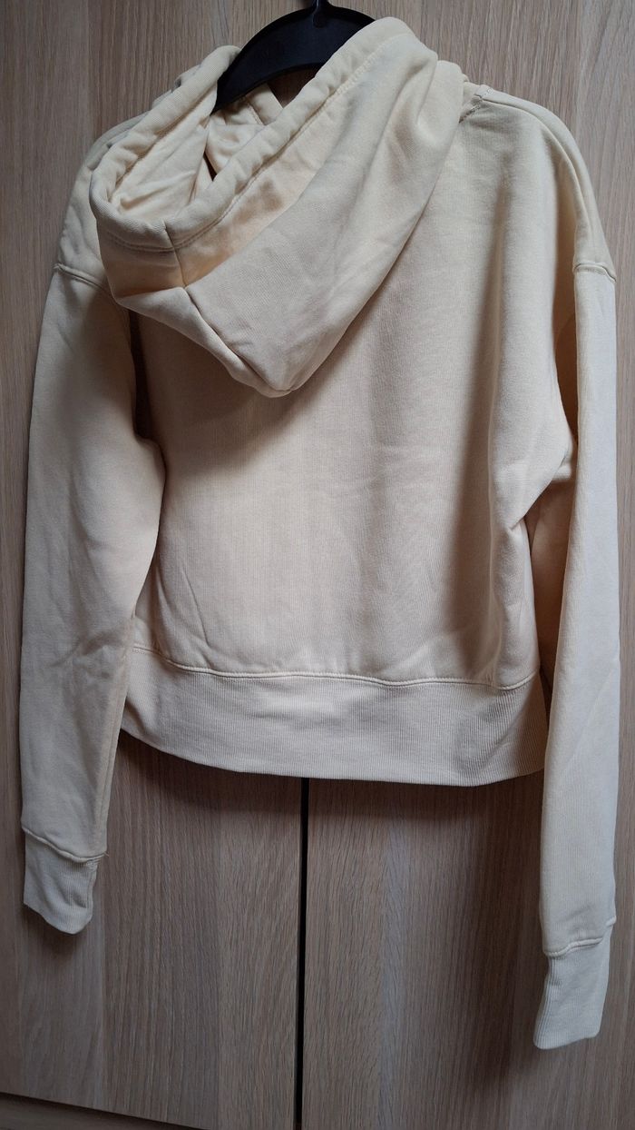 Sweat beige neuf jennifer - photo numéro 3