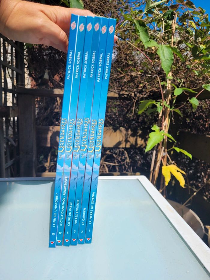 BD Les Légendaires, tome 3 : Frères ennemis - photo numéro 2