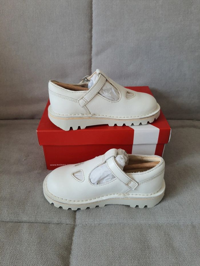Babies salomés ballerines mary jane en cuir Kickers pointure 26 neuf avec étiquettes - photo numéro 5