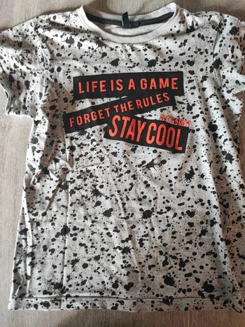 T shirt wear night - 10/11 ans en excellent état