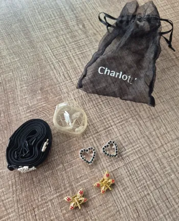 Lot d'accessoires Charlott' lingerie neufs