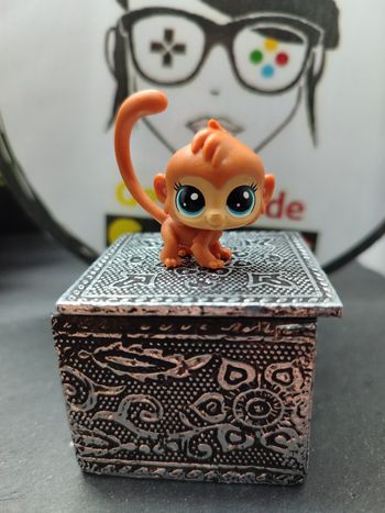 Lps01019 My Littlest Petshop Pet Shop LPS  Monkey Singe Clicks Monkeyford 2-108