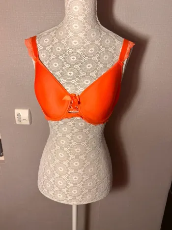 Soutient gorge orange