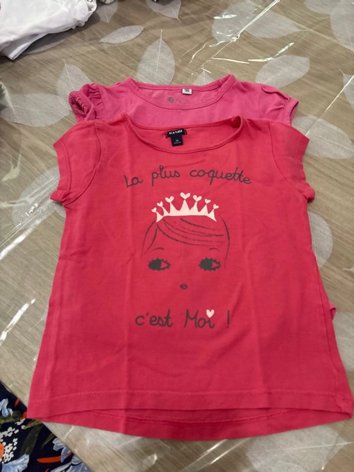 Lot 2 tee shirts