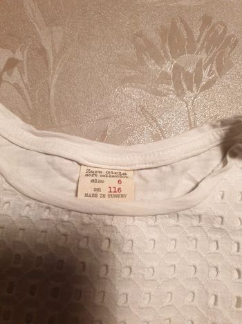Tee-shirt broderie anglaise Zara Girls 6 ans 116cm