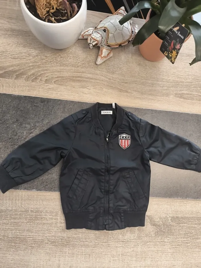 Veste zippée type enduit garçon 12 mois IKKS - photo numéro 2