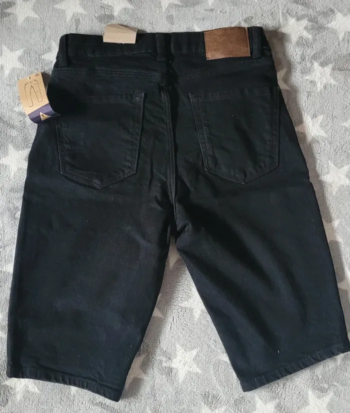 Bermuda noir taille 34 - photo numéro 4