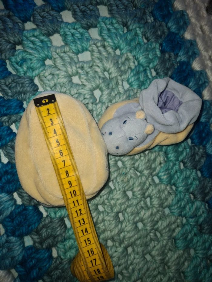 Chaussons bébé à donner - photo numéro 3