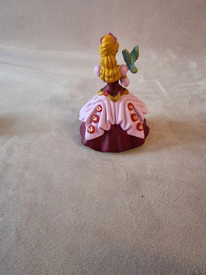 Figurine Papo le monde enchanté princesse Laetitia - photo numéro 4