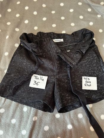 Short avec ceinture