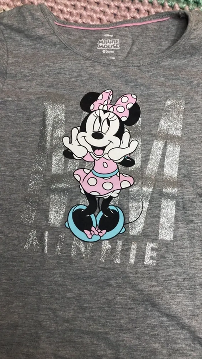 T shirt 6/8ans Minnie - photo numéro 2