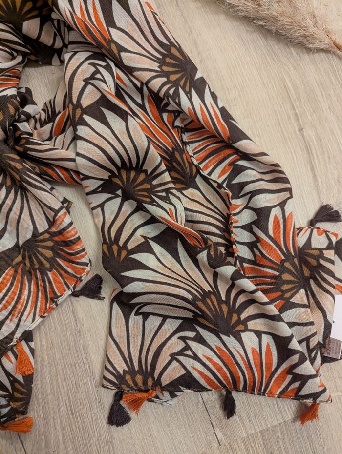 Foulard pompons Papyrus - photo numéro 5