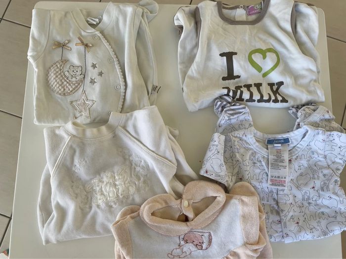 Pyjama bébé