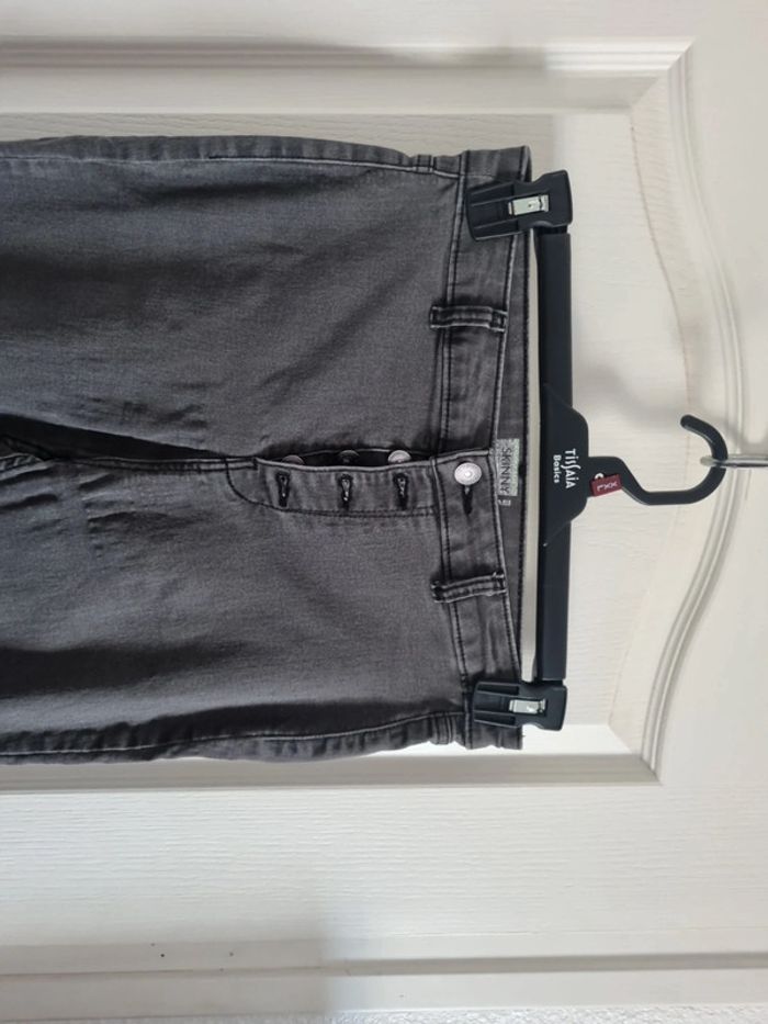 Jean t40 - photo numéro 2