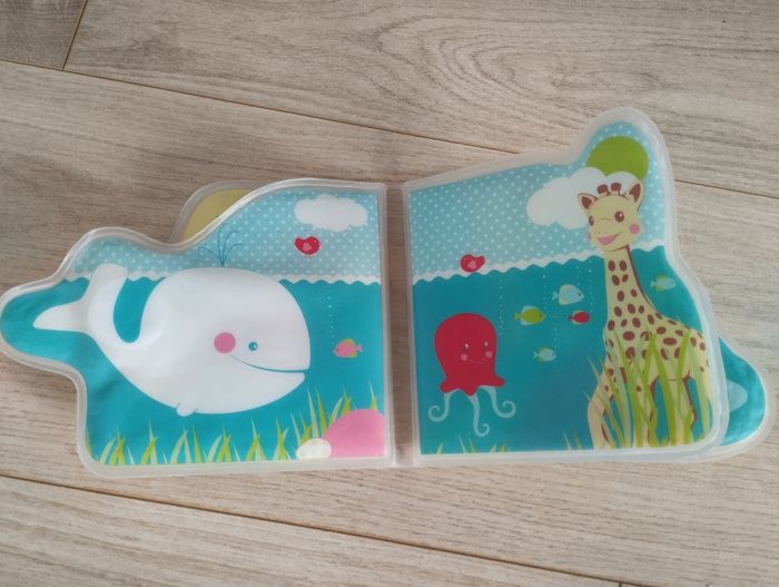 Livre de bain Sophie la girafe - photo numéro 2