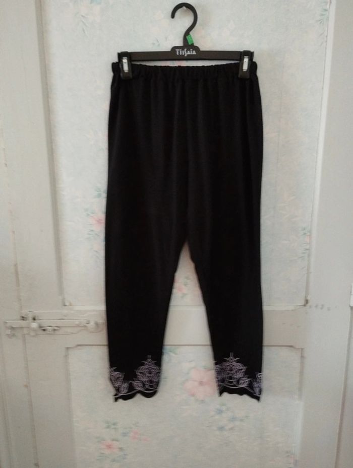 Legging noir motif blanc taille 46