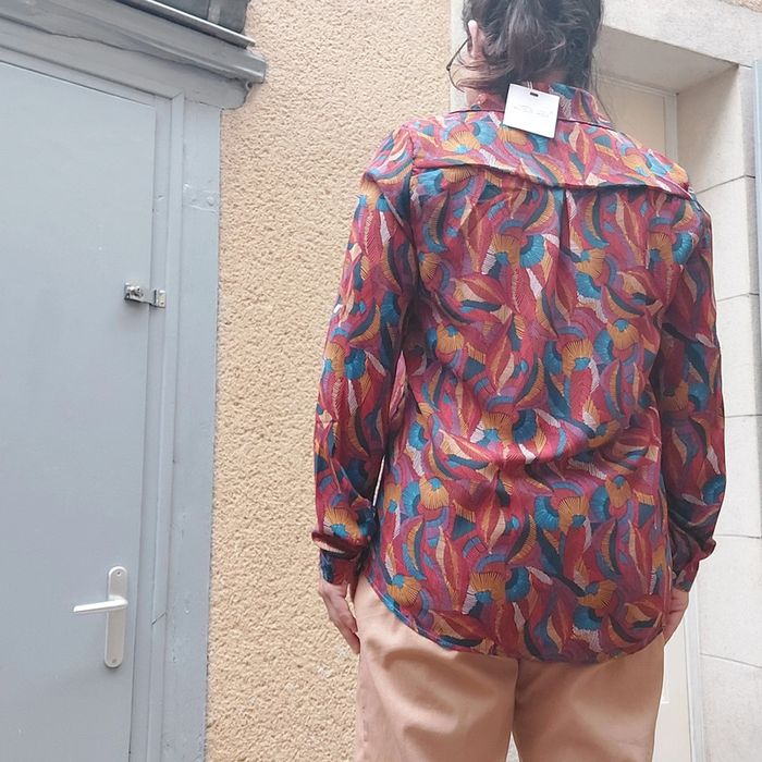Magnifique chemise neuve 38 - photo numéro 4
