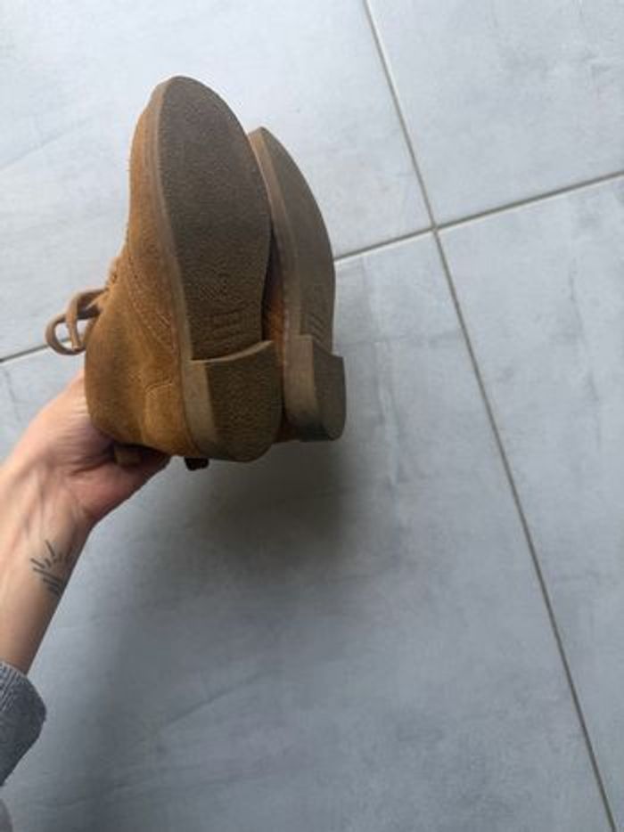Bottines en suédine camel - Taille 23 - photo numéro 3