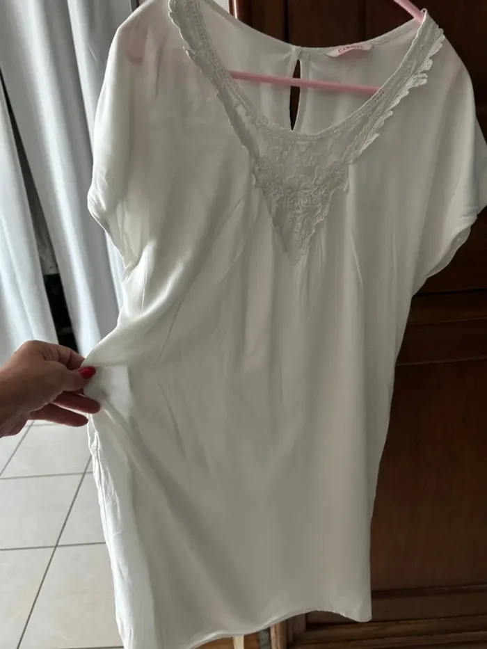 Robe blanche légère - photo numéro 3