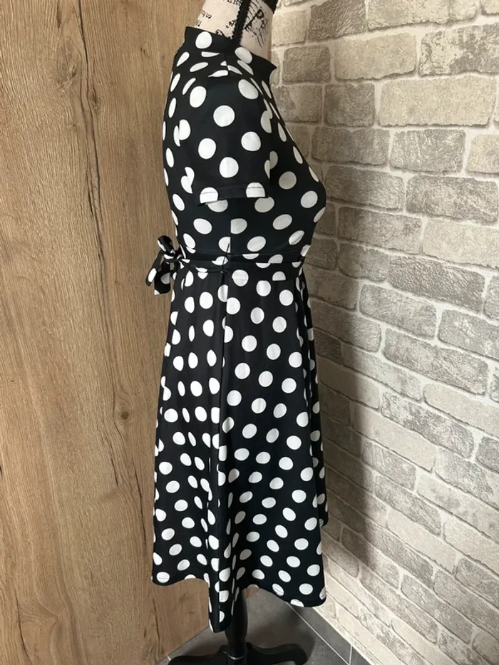 Robe rétro pin-up taille 34 - photo numéro 4