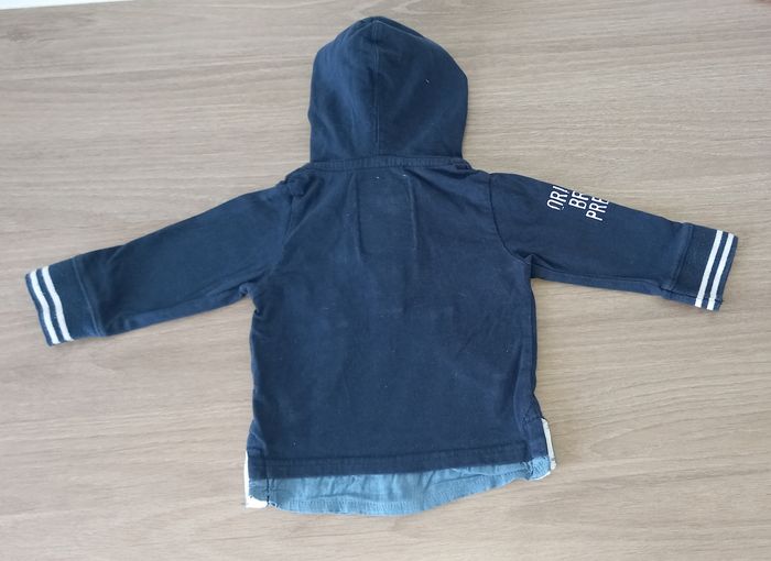 Pull taille 6 mois - photo numéro 2