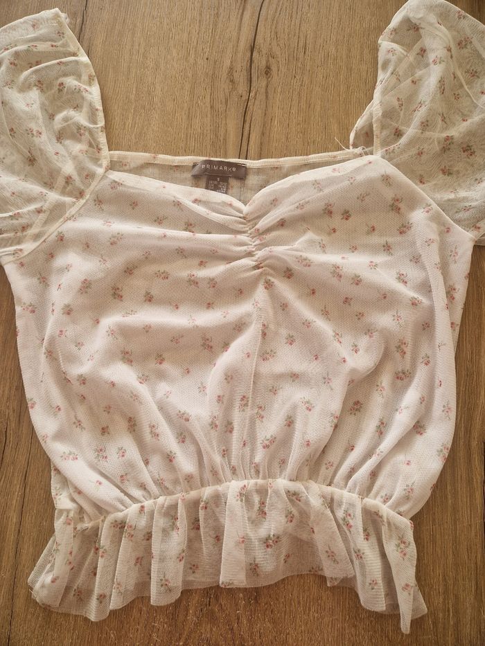 Top fleurie 🌸 - photo numéro 2