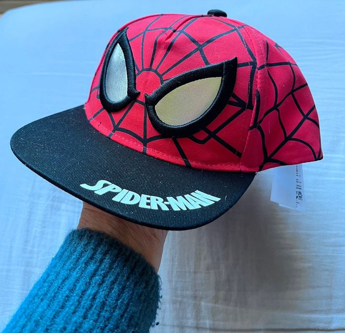 Casquette Marvel Spiderman - photo numéro 2
