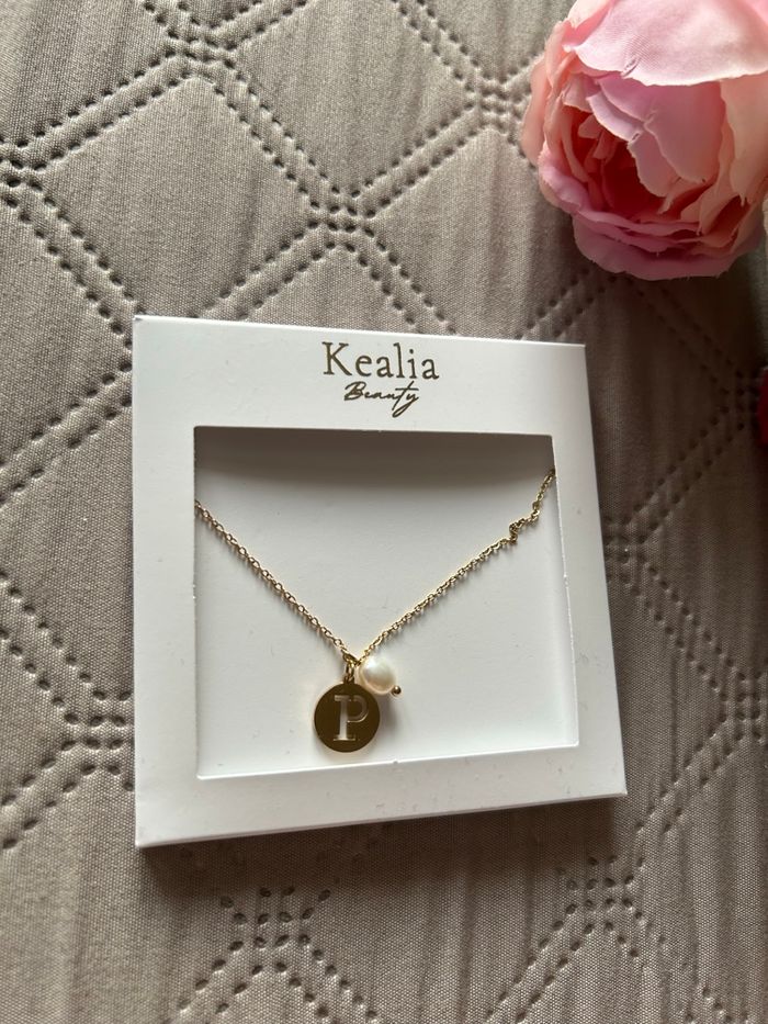 Collier Kealia Beauty initiale P - Acier Chirurgical 316L & Perle d’eau douce - photo numéro 2