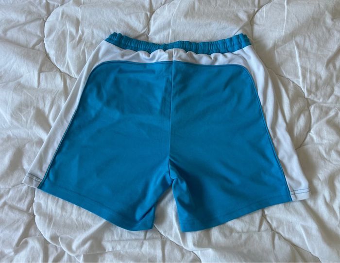 Short foot Olympique de Marseille 10 ans - photo numéro 2