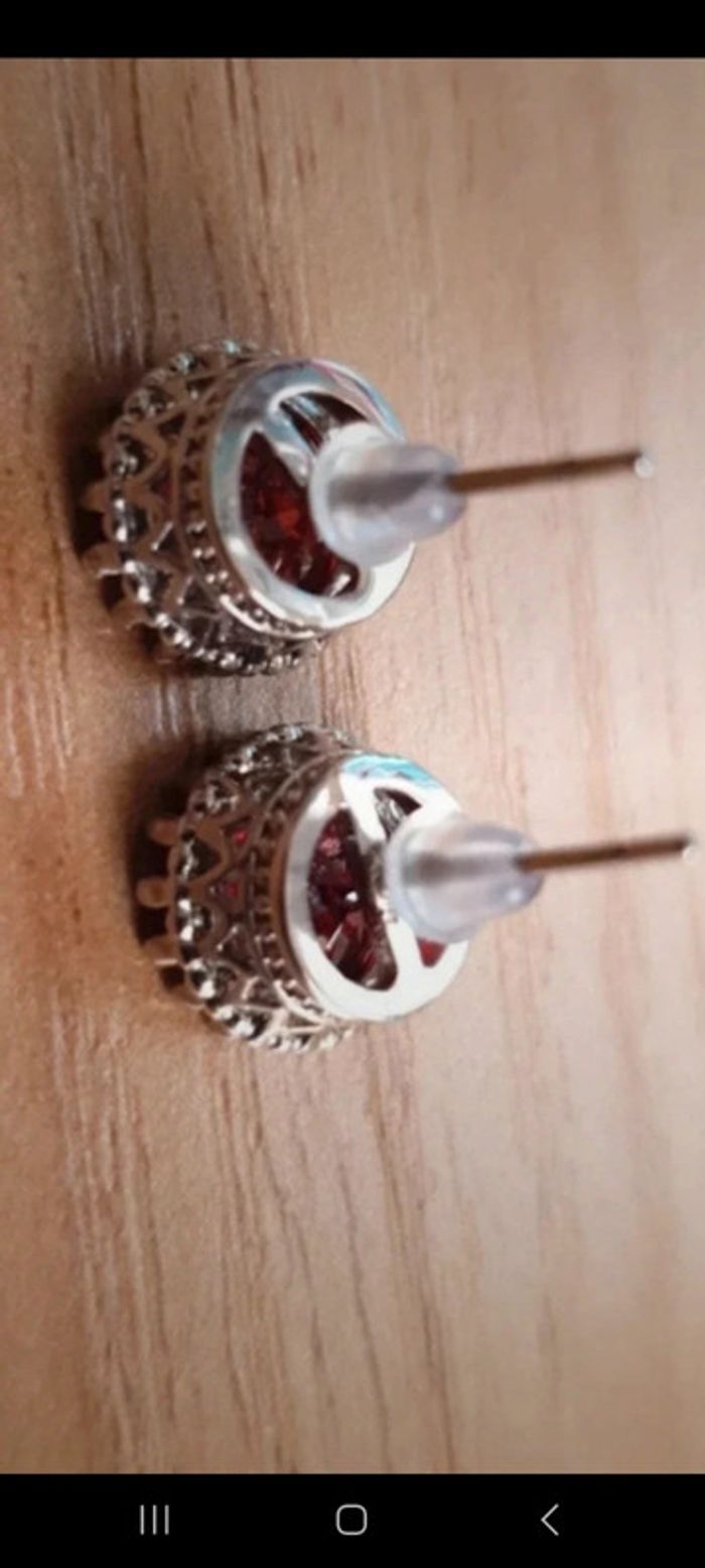 Boucle d oreille neuf - photo numéro 5