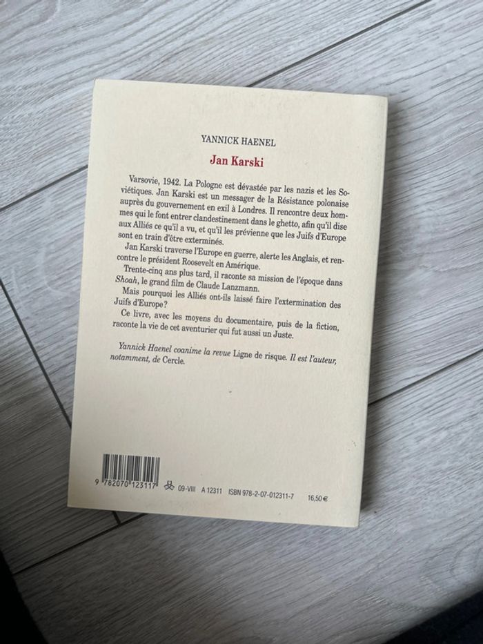 Livre Jan Karski de Yannick haenel - photo numéro 3