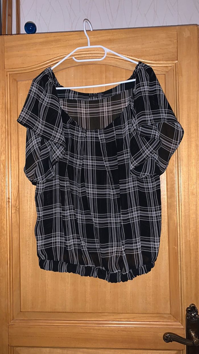 Haut en voile - photo numéro 1