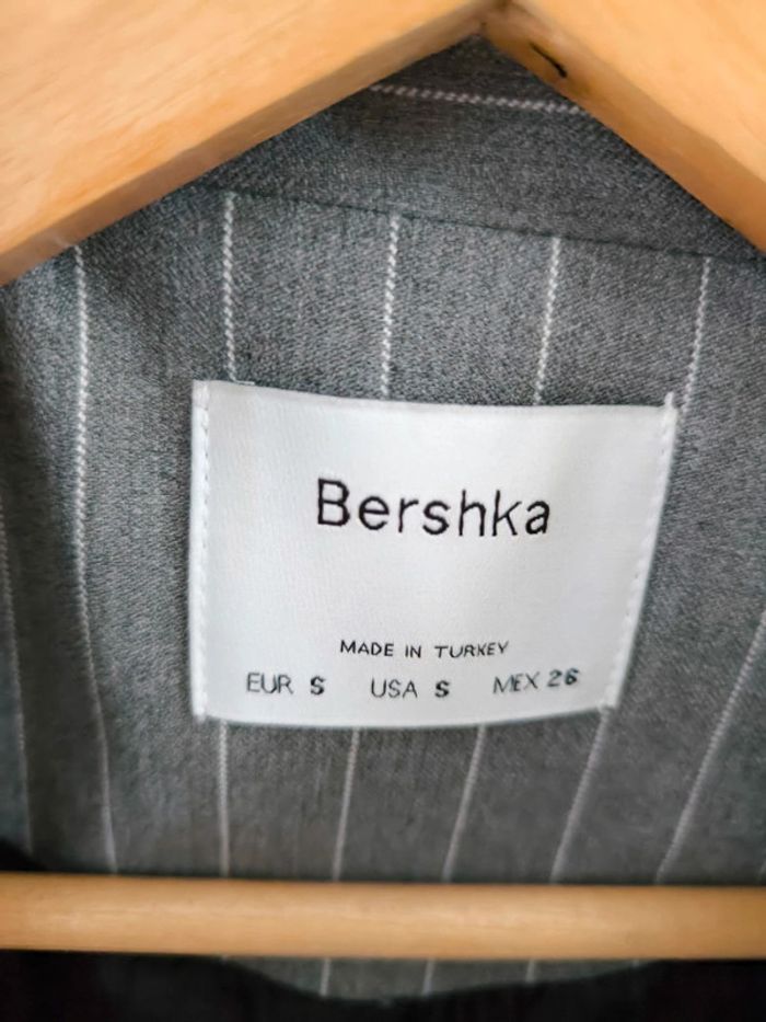 Blazer court Bershka Taille S - photo numéro 5