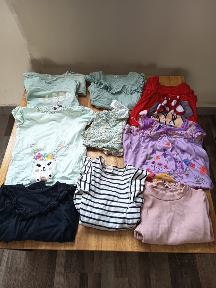 Lot vêtements 5/6  ans fille - photo numéro 4