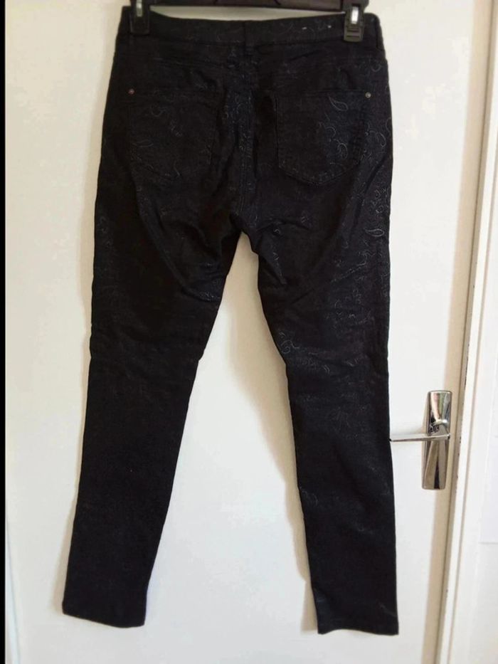 Pantalon à motifs - photo numéro 4