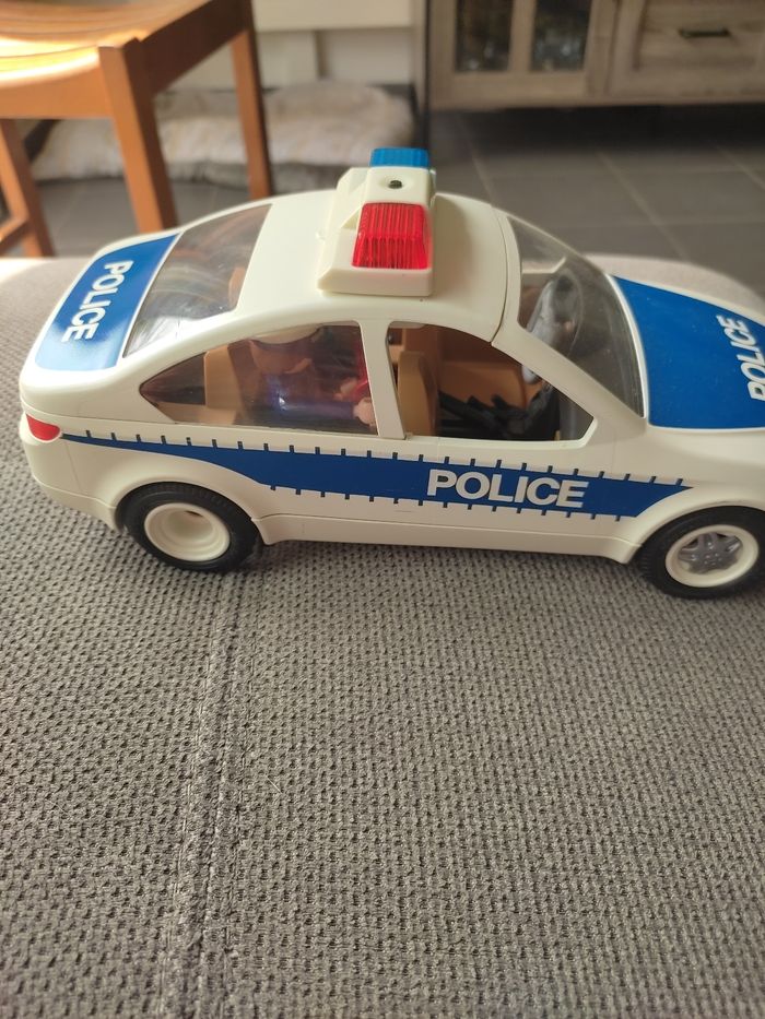 Voiture playmobil
