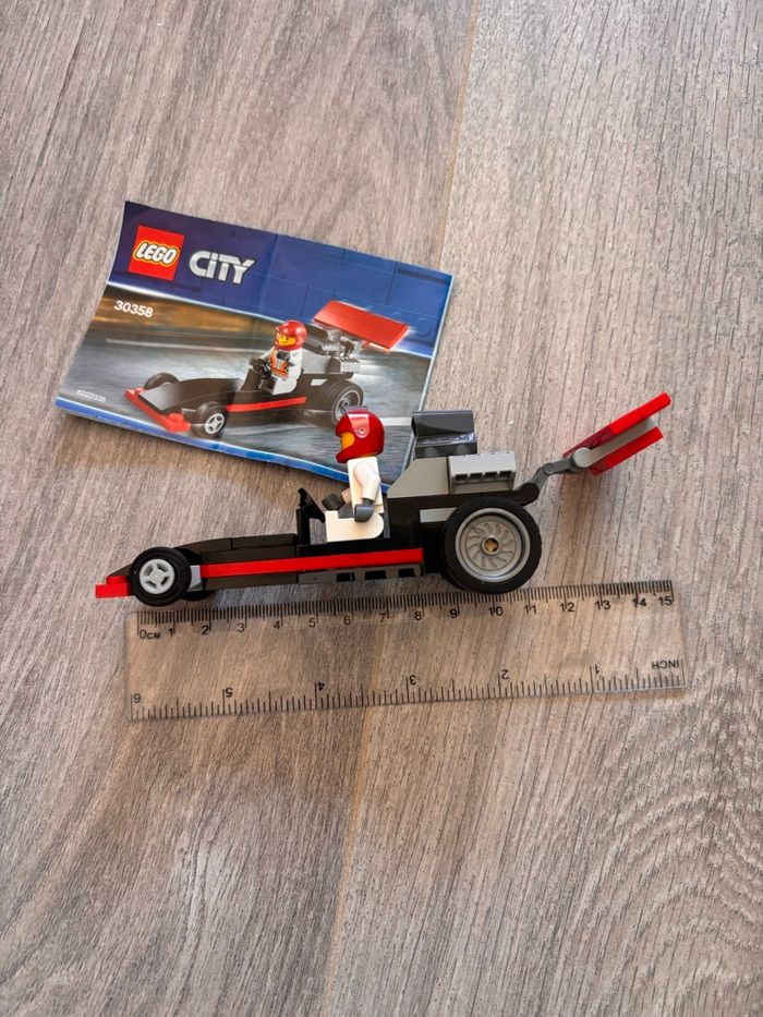 lego City 30358 Dragster et son pilote complet avec notice de montage - photo numéro 4