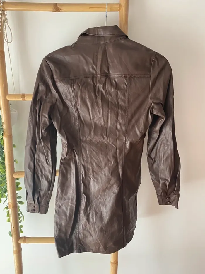 Robe en similicuir marron - photo numéro 5