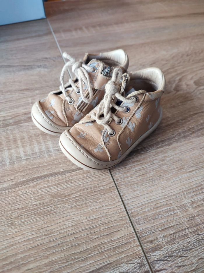 Chaussures GBB 21
