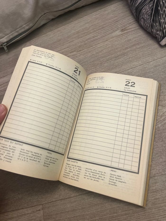 Livre  agenda/ note recette année 1969 - photo numéro 9