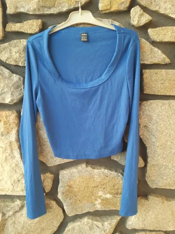 Tee-shirt femme manches longues court
