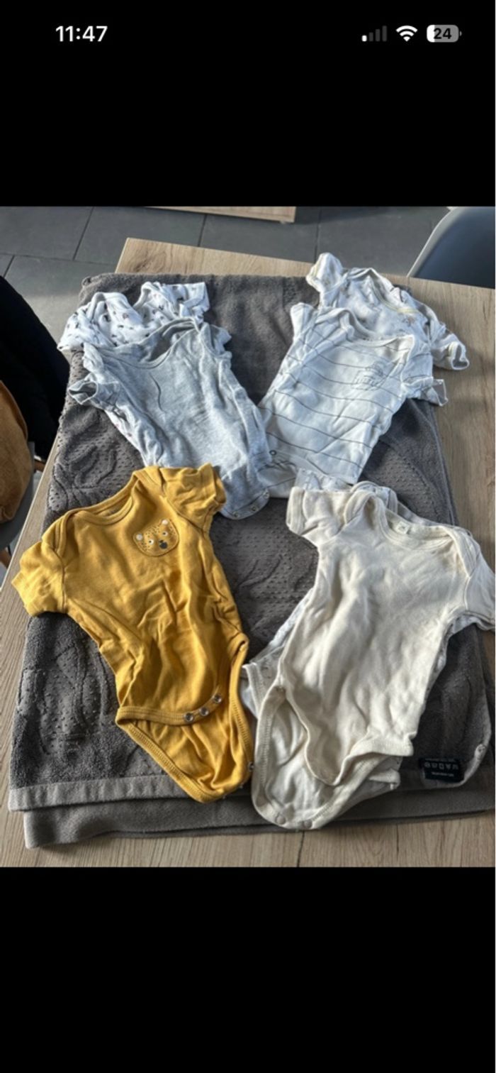 Vend lot de 34 vêtements divers - photo numéro 4